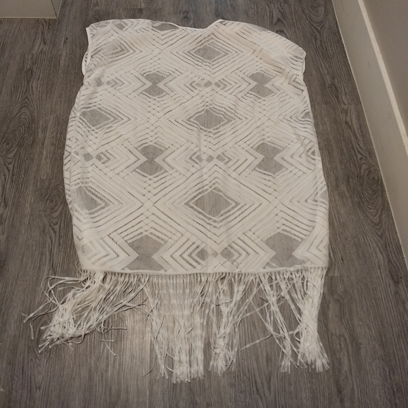 NWOT! Beach Cover Up - Picture 2 of 2